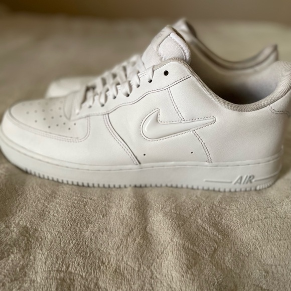 Nike Other - Nike Air Force 1 Jewel